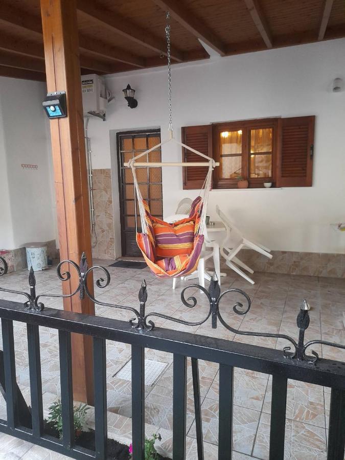 Adorable 2 Floors Two Bedroom Vacation Maisonette Nea Poteidaia Exterior photo